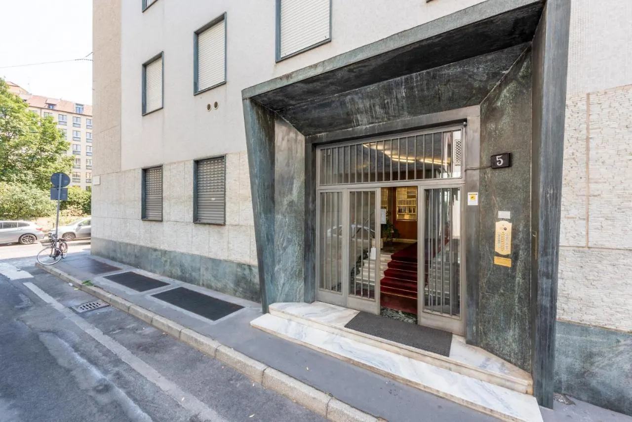 Easylife - Wonderful Penthouse With Terrace A Few Steps From The Duomo Lägenhet Milano Italien