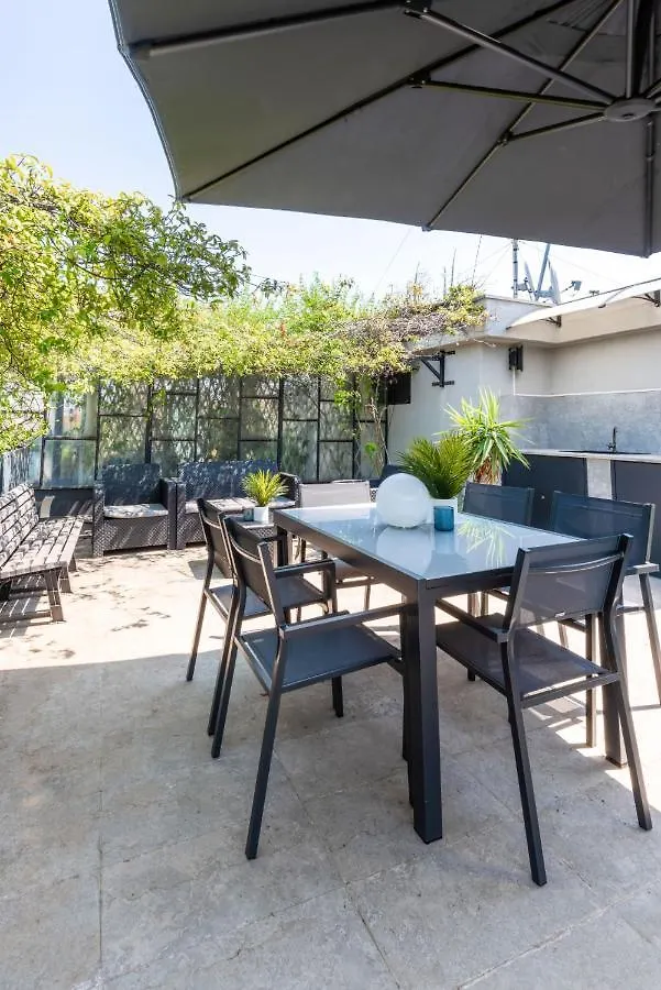 Easylife - Wonderful Penthouse With Terrace A Few Steps From The Duomo Lägenhet Milano 0*,  Italien